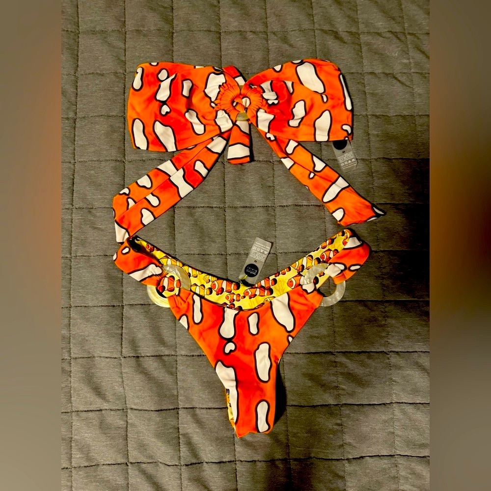 Moana Bikini - Reversible Just Keep Swimming Set - Size Medium